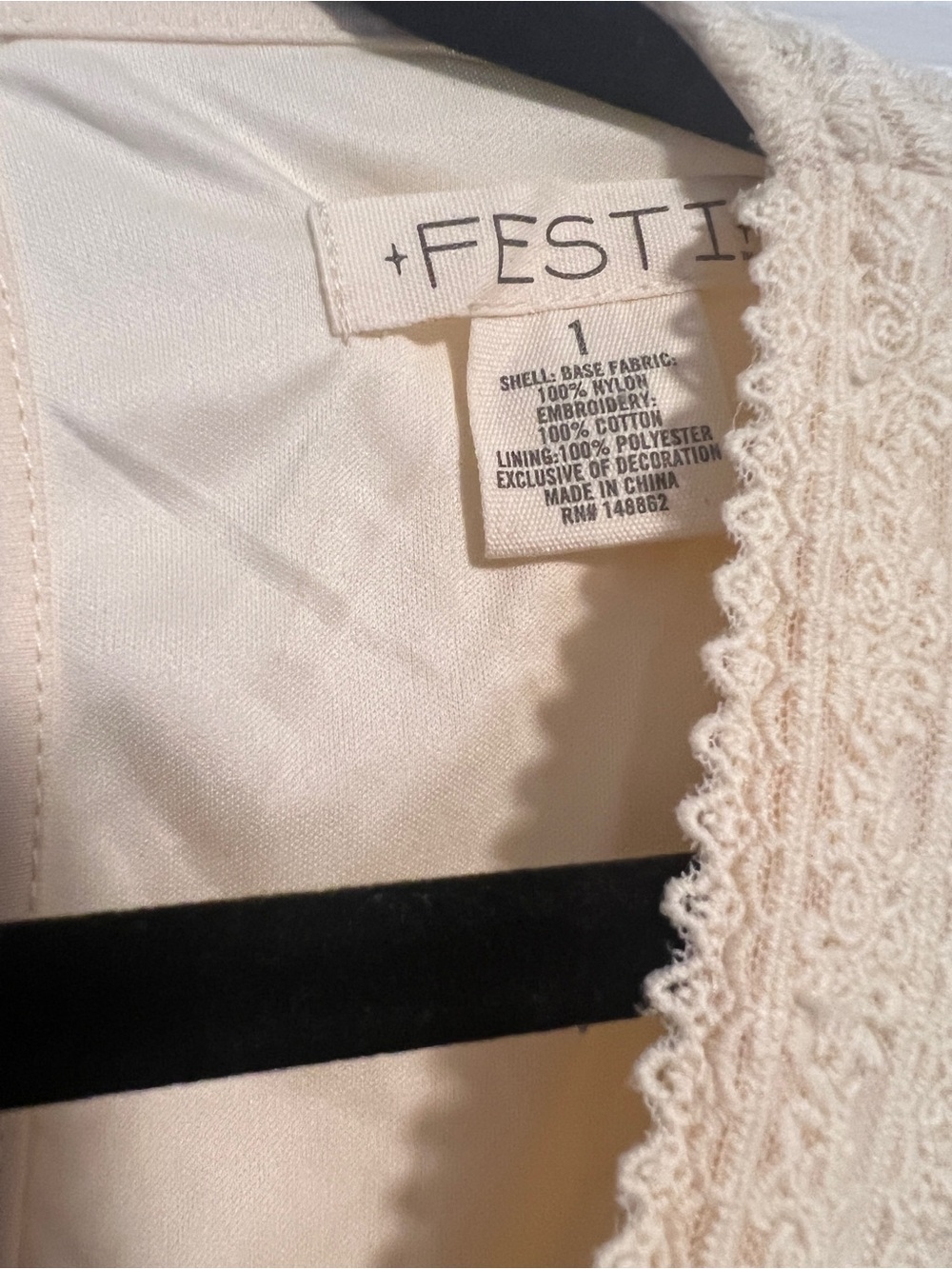 Torrid Festi Ivory Lace Maxi Dress with Sheer Long Sleeves SIZE 1 NWOT - Picture 6 of 9